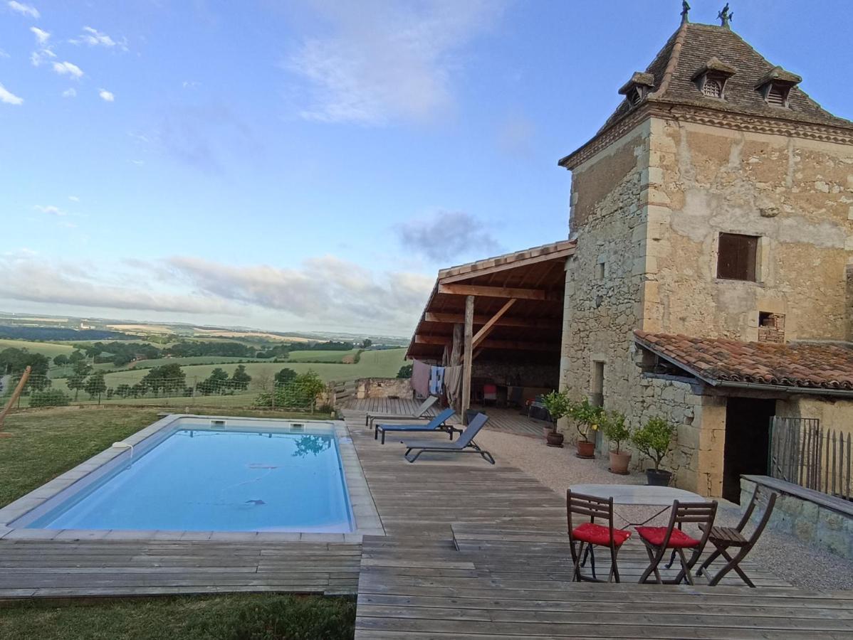 Pigeonnier De Sabaillan Bed & Breakfast Castelnau-dʼArbieu Dış mekan fotoğraf